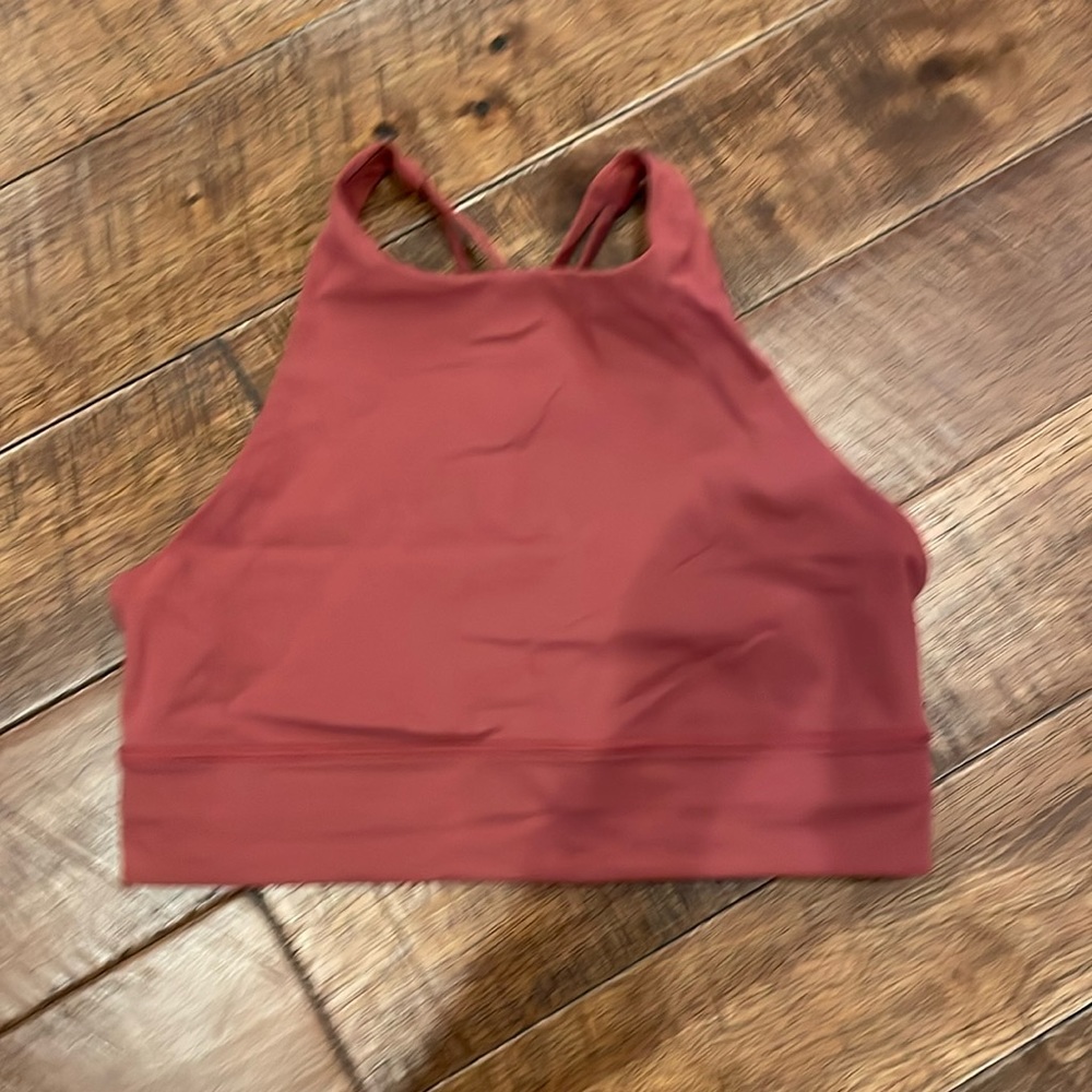 Lululemon high neck Energy Bra